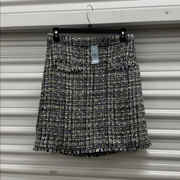 Ann Taylor Tall Shimmer Fringe Tweed A-Line Pocket Skirt - Picture 2 of 6